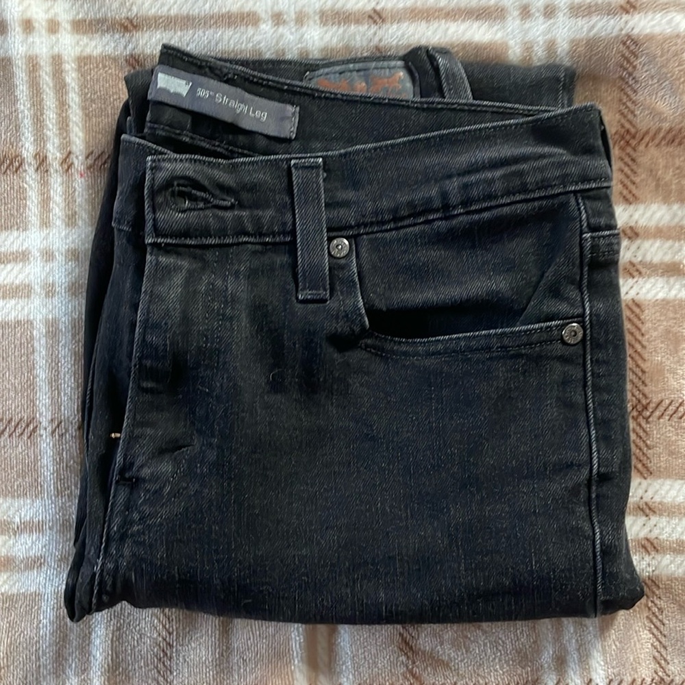 NWOT Women’s Levi’s 505 Straight Leg Jeans